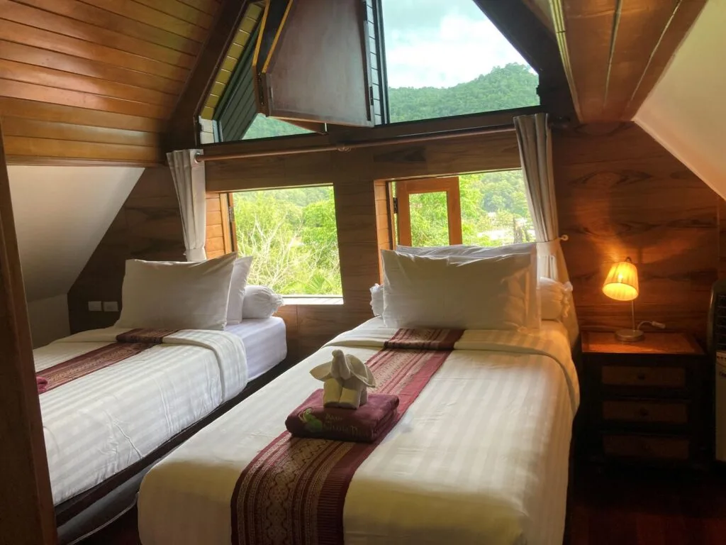Bedroom No5 02