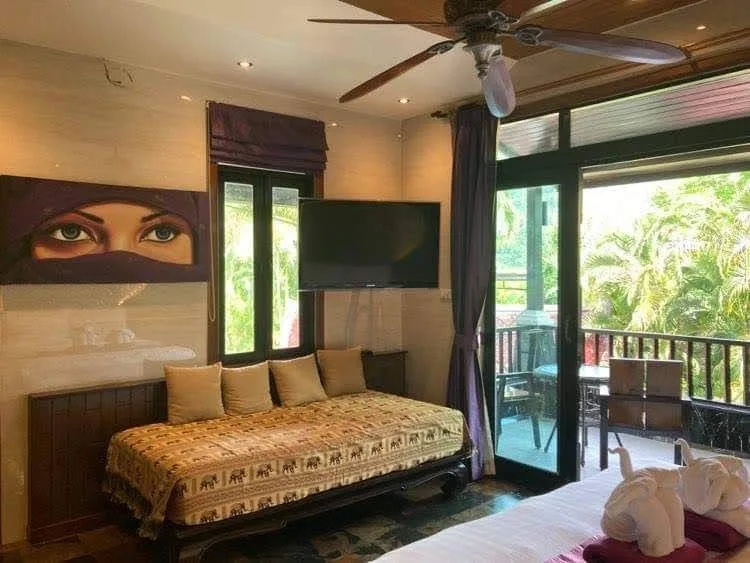 Bedroom No5 06