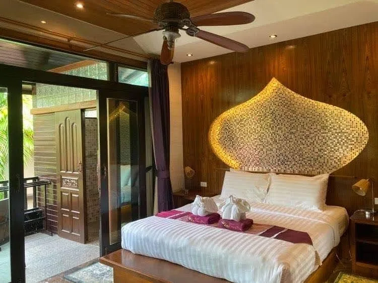 Bedroom No5 07