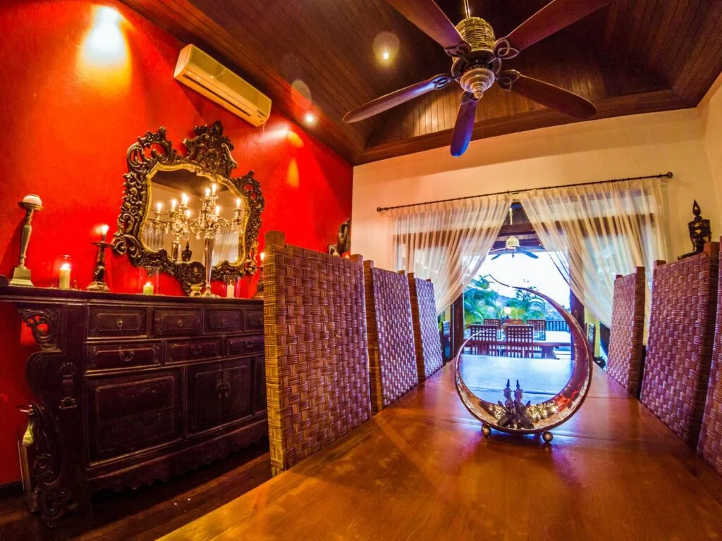 Kitchen and Dinning Room 003