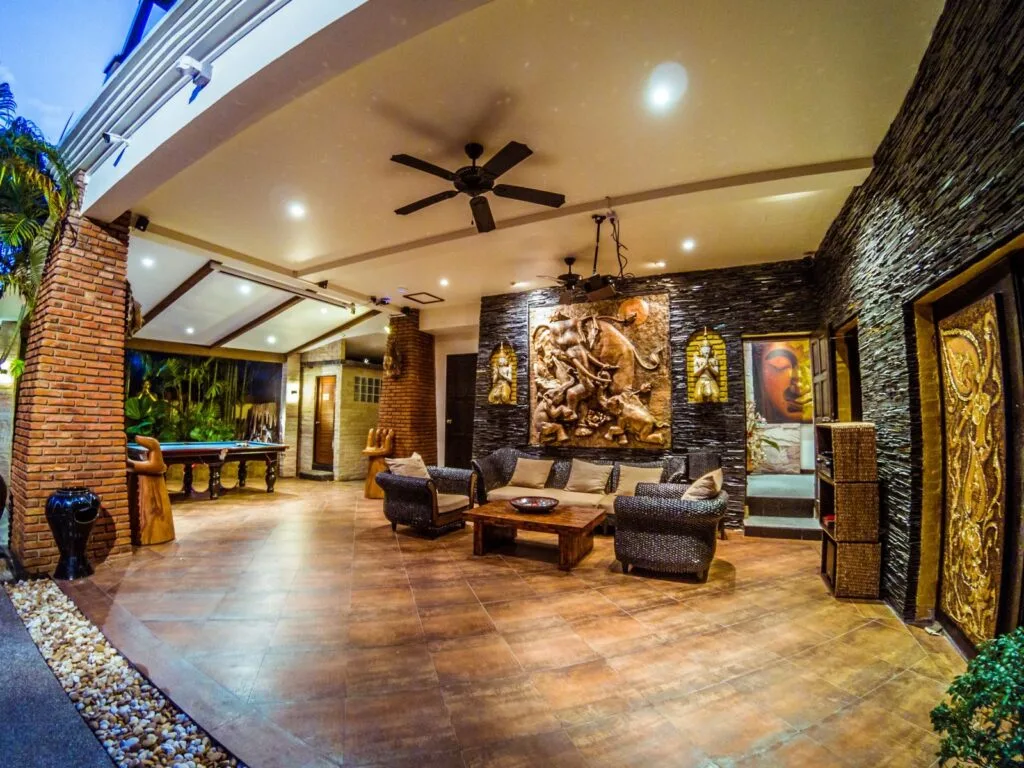 Outdoor and Pools area_10