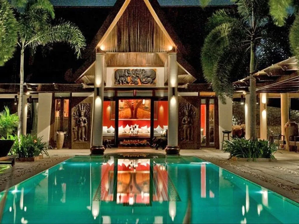 Outdoor and Pools area_18