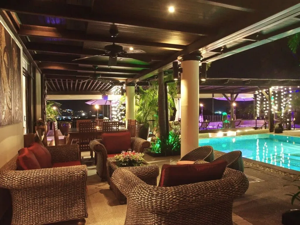 Outdoor and Pools area_19