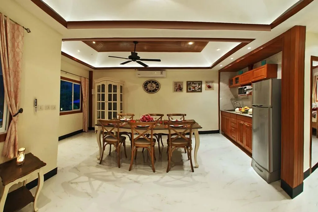 4 Bedroom ApartmentDining Area 2