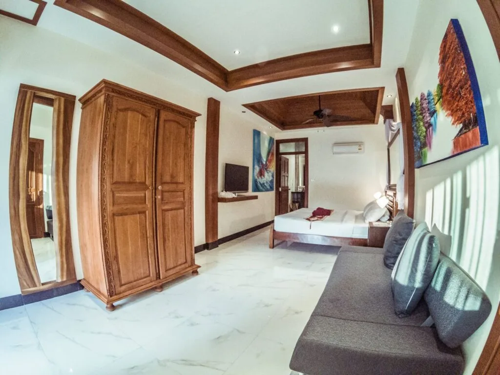 Bedrooms 3 & 4 APT - 003