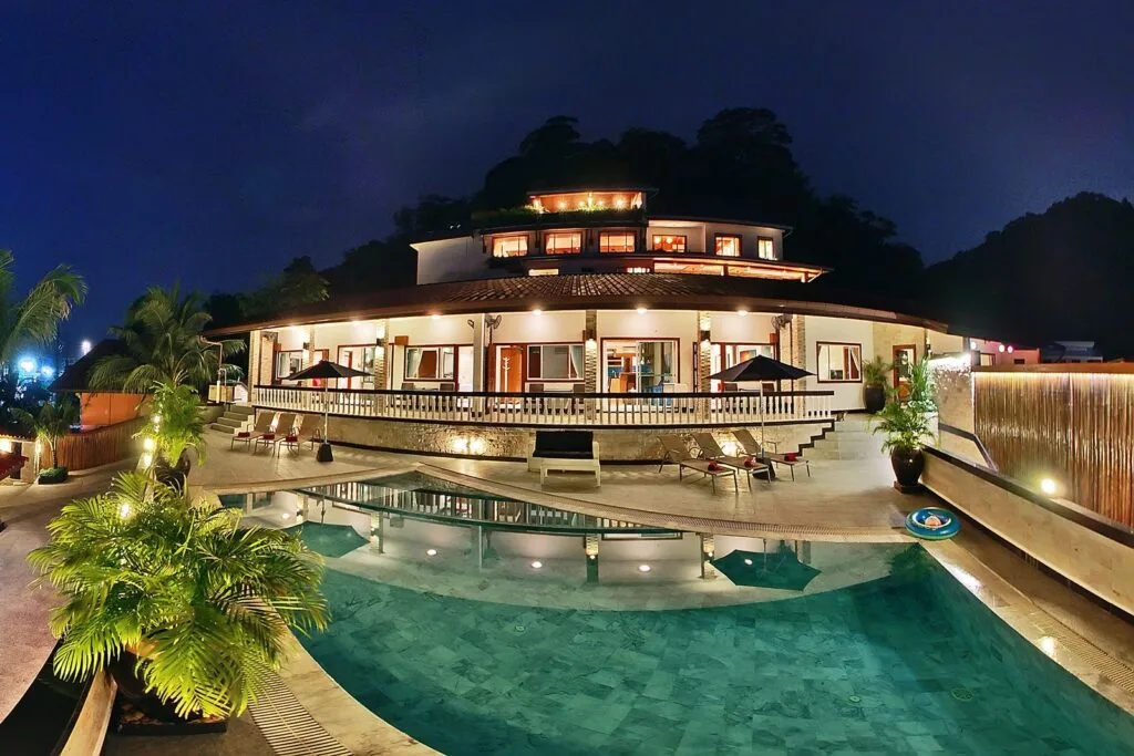 Low pool 3