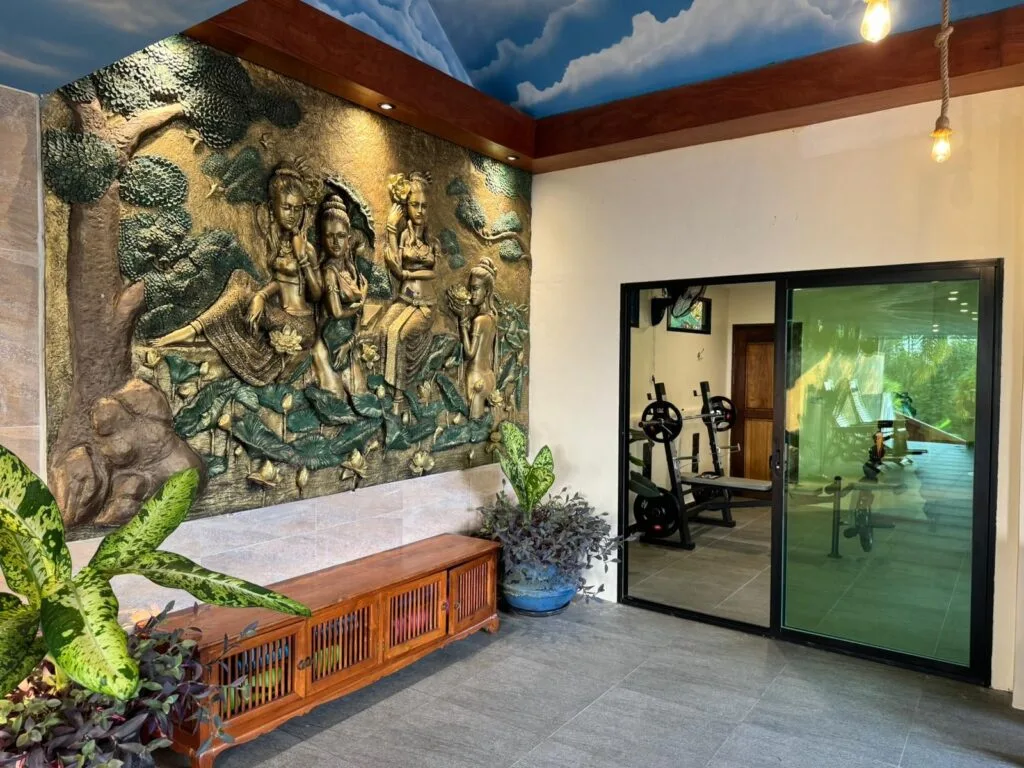 Sung Gym2